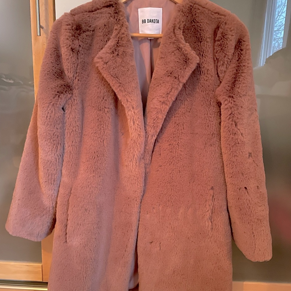 BB Dakota Rose Teddy Coat